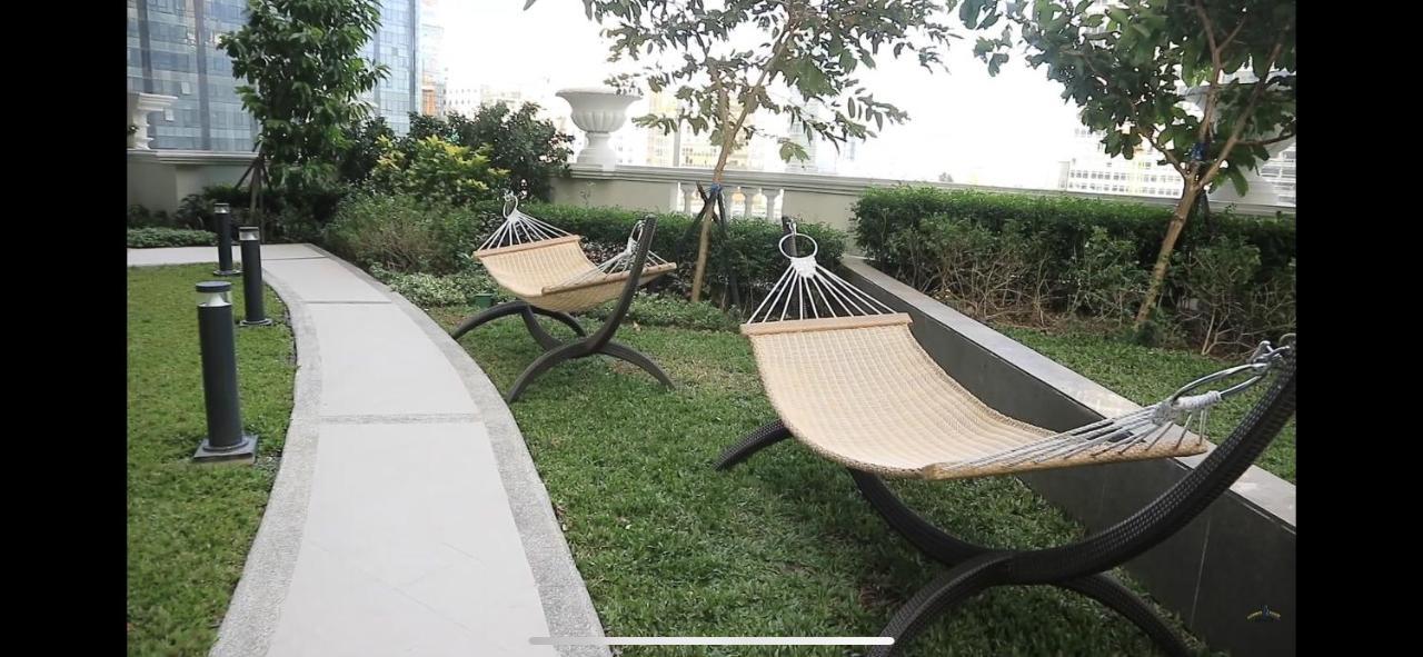 1 Bedroom Condo Uptown Parksuites Bgc, High Floor, Morning Sun Manille Extérieur photo
